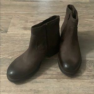 Manas Brown Boots